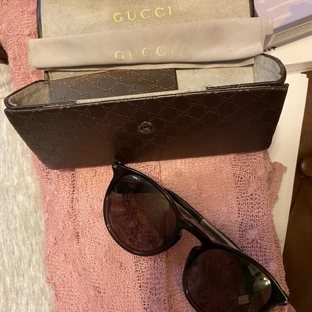Women’s Gucci Sunglasses